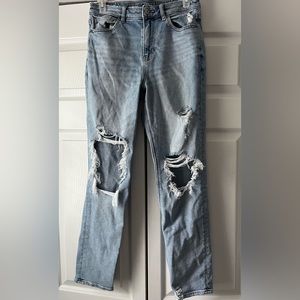 American Eagle Ripped Mom Jeans